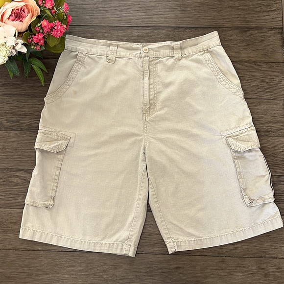 Beverly Hill Polo Club men’s khaki cargo shorts - Picture 2 of 14